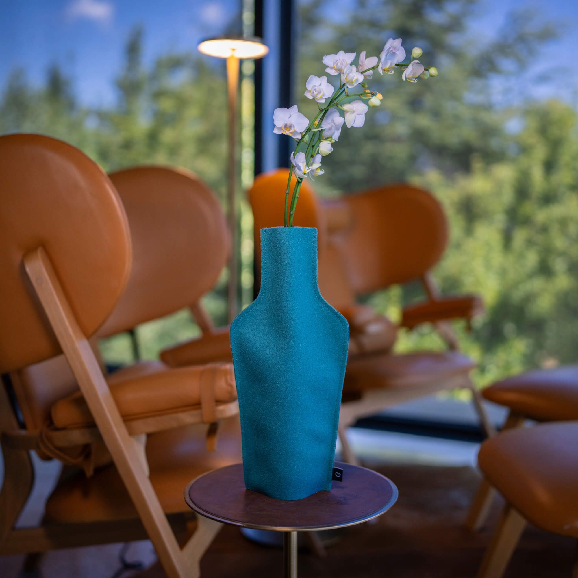 Re-Vase - Vase made of fabric for 75cl bottles, 100% wool, color Industrial Green